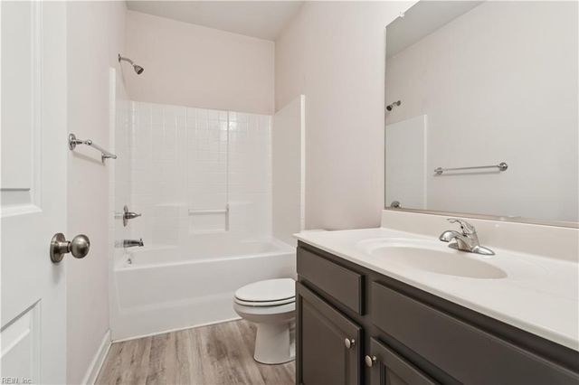 100 Wineberry WAY, Yorktown, VA 23692