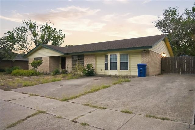 4417 Omalley Dr, Corpus Christi, TX 78413