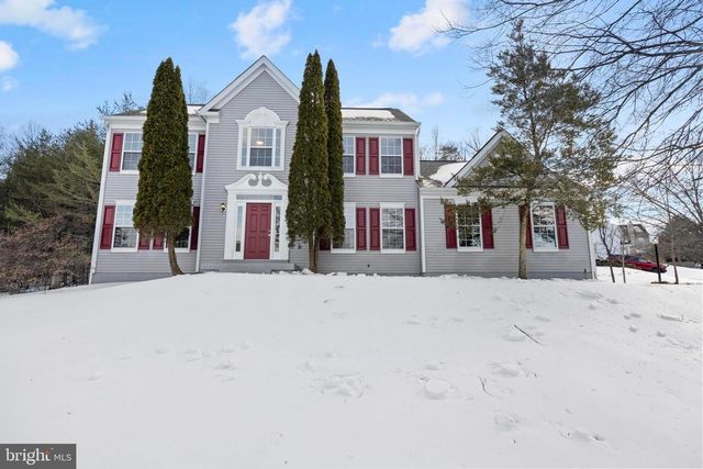 3696 WERTZ DR, Woodbridge, VA 22193