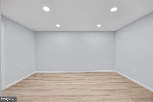 3696 WERTZ DR, Woodbridge, VA 22193