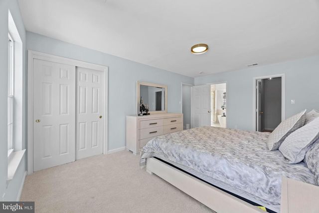 3696 WERTZ DR, Woodbridge, VA 22193