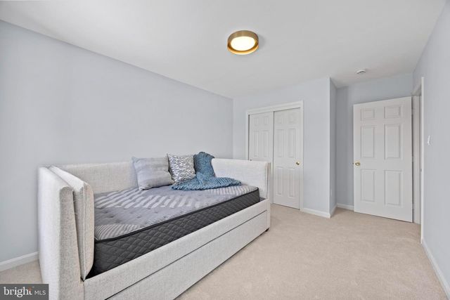 3696 WERTZ DR, Woodbridge, VA 22193