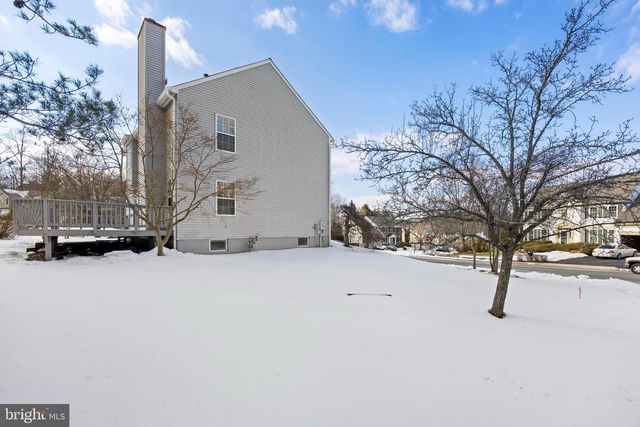 3696 WERTZ DR, Woodbridge, VA 22193