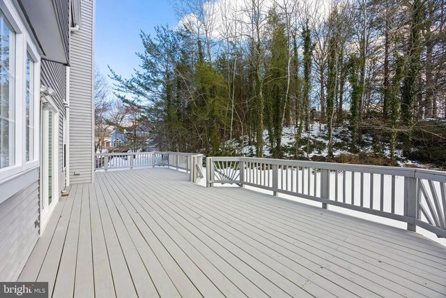 3696 WERTZ DR, Woodbridge, VA 22193