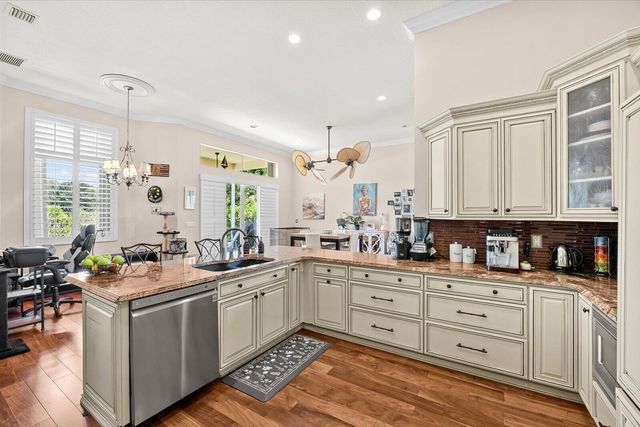 910 SW Lost River Shores Drive, Stuart, FL 34997