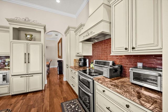 910 SW Lost River Shores Drive, Stuart, FL 34997