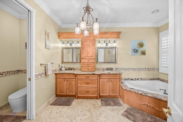 910 SW Lost River Shores Drive, Stuart, FL 34997