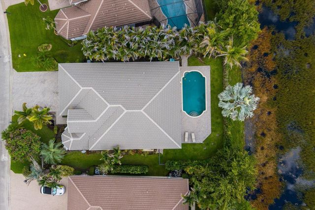 910 SW Lost River Shores Drive, Stuart, FL 34997
