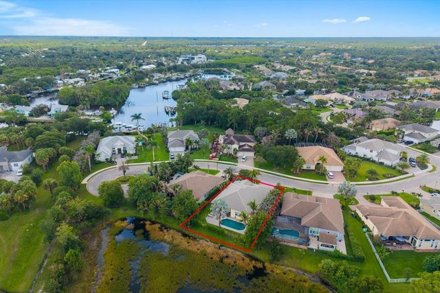 910 SW Lost River Shores Drive, Stuart, FL 34997