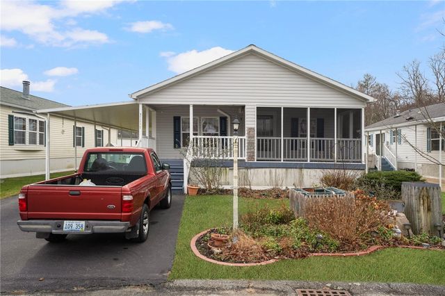 3 Blackbird Street, Tiverton, RI 02878