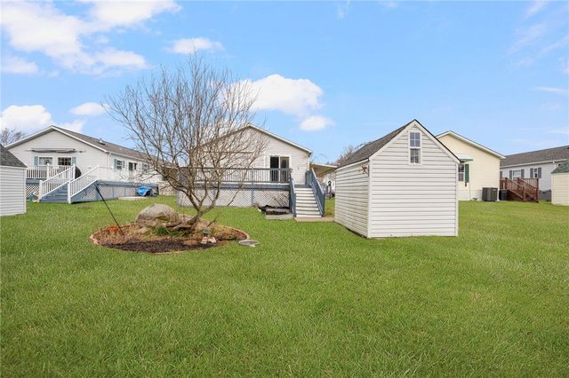 3 Blackbird Street, Tiverton, RI 02878