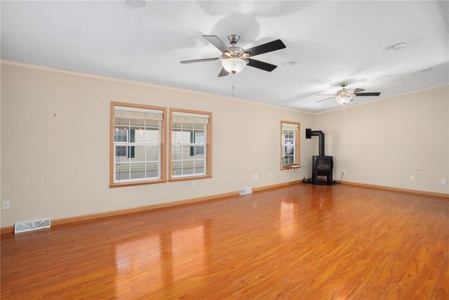 3 Blackbird Street, Tiverton, RI 02878