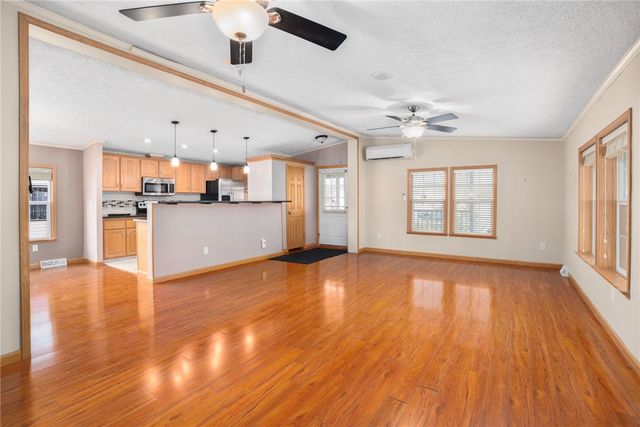 3 Blackbird Street, Tiverton, RI 02878