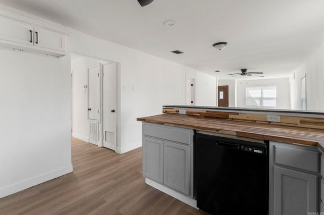 1414 Vine Street, North Little Rock, AR 72114