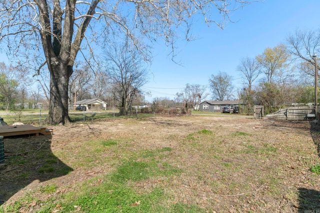 1414 Vine Street, North Little Rock, AR 72114