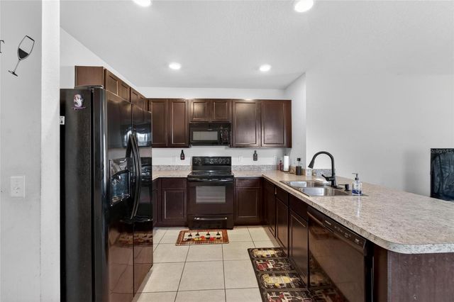 10232 GEESE TRAIL CIRCLE, Sun City Center, FL 33573