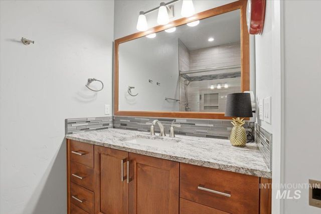 14189 S Florida Ave, Nampa, ID 83651