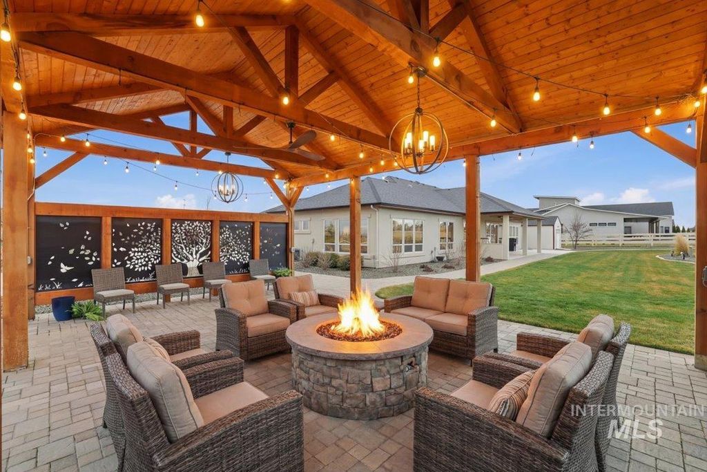 14189 S Florida Ave, Nampa, ID 83651 photo 3