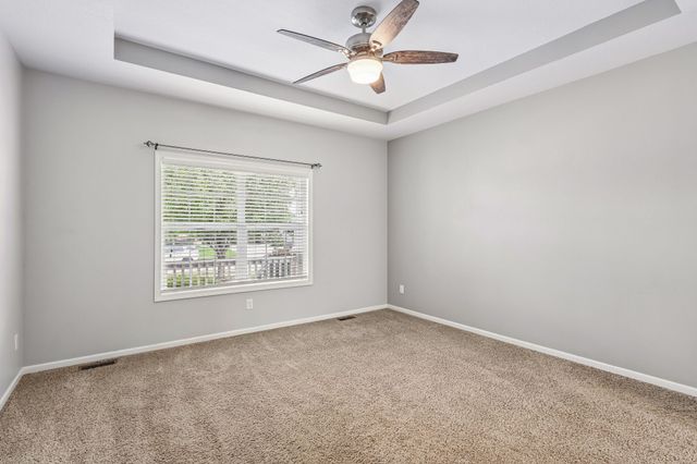 714 NE 45th Court, Ankeny, IA 50021