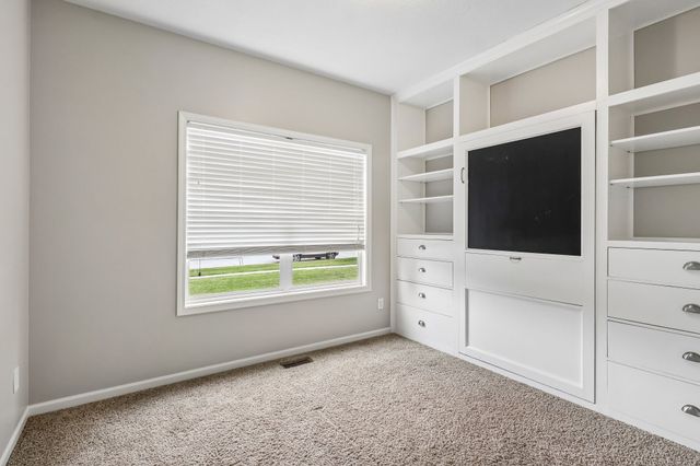 714 NE 45th Court, Ankeny, IA 50021