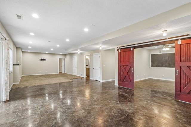 714 NE 45th Court, Ankeny, IA 50021