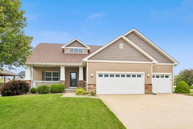 714 NE 45th Court, Ankeny, IA 50021