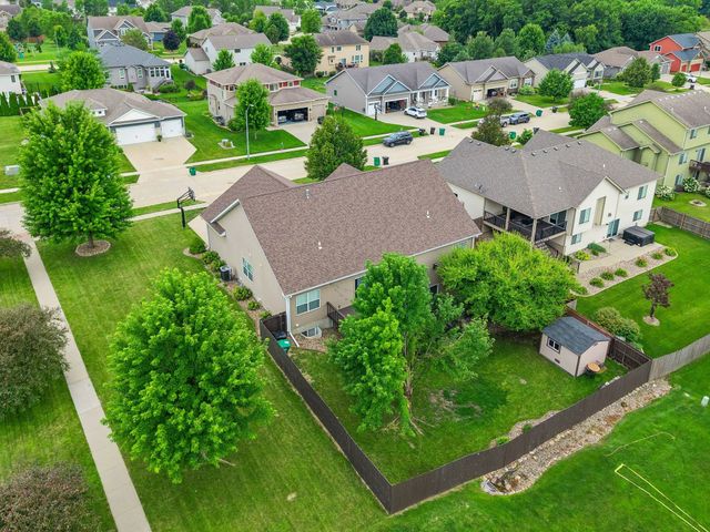 714 NE 45th Court, Ankeny, IA 50021