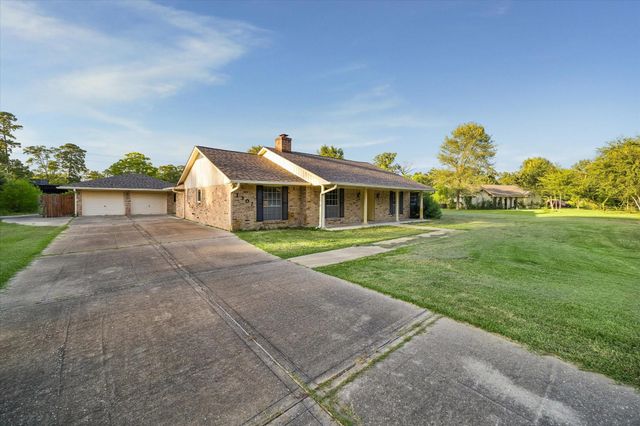 1307 Southern Hills Road, Kingwood, TX 77339