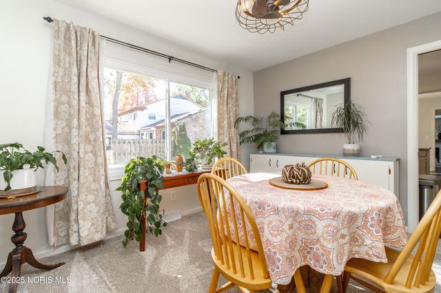 6807 Gettysburg Drive, Sylvania, OH 43560