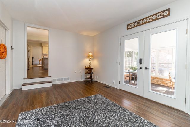 6807 Gettysburg Drive, Sylvania, OH 43560