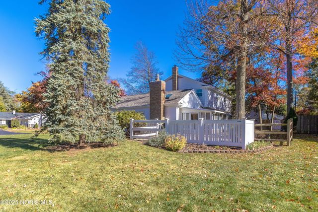 6807 Gettysburg Drive, Sylvania, OH 43560