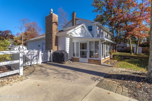 6807 Gettysburg Drive, Sylvania, OH 43560