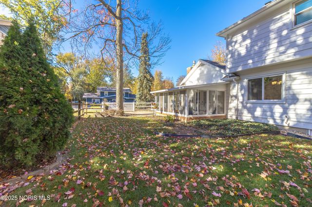 6807 Gettysburg Drive, Sylvania, OH 43560