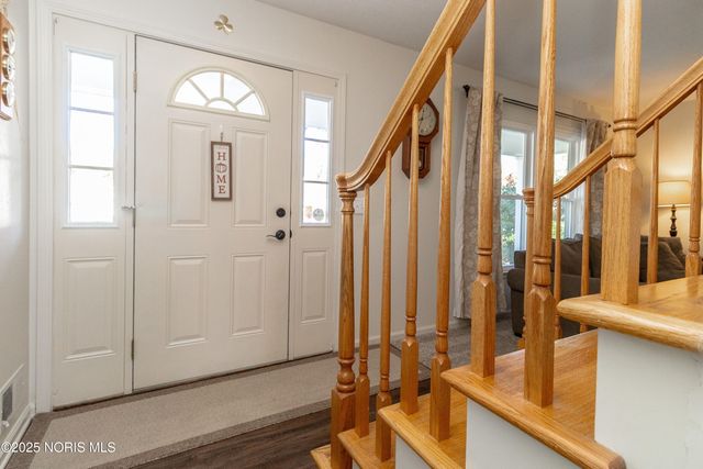 6807 Gettysburg Drive, Sylvania, OH 43560