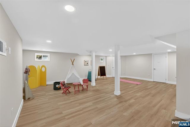 909 Ridgewood Road, Millburn, NJ 07041