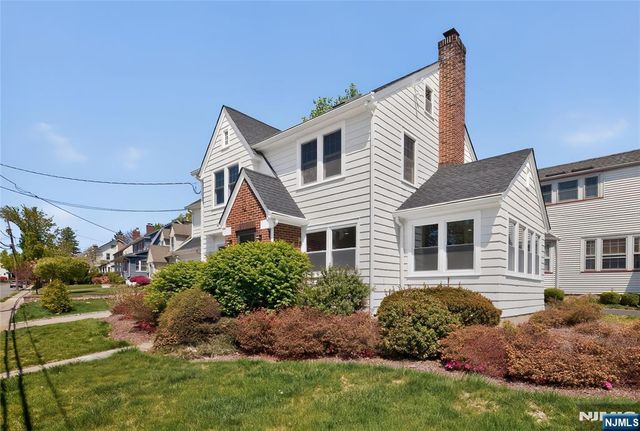 909 Ridgewood Road, Millburn, NJ 07041