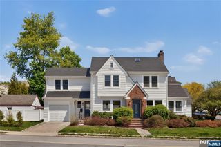 909 Ridgewood Road, Millburn, NJ 07041