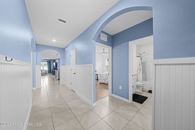 1814 Farmhouse Road SE, Palm Bay, FL 32909