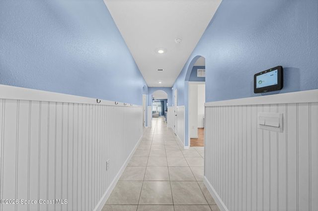 1814 Farmhouse Road SE, Palm Bay, FL 32909