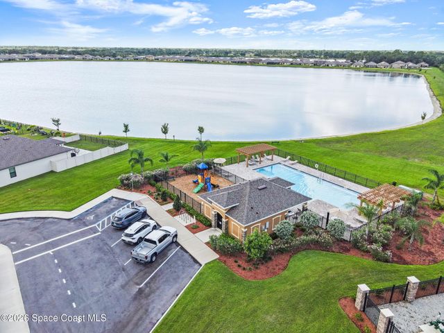 1814 Farmhouse Road SE, Palm Bay, FL 32909