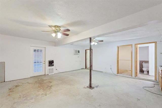 5410 N Porter Avenue, Norman, OK 73071