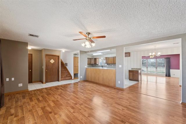 5410 N Porter Avenue, Norman, OK 73071