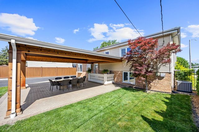 7917 W 81st Street, Bridgeview, IL 60455