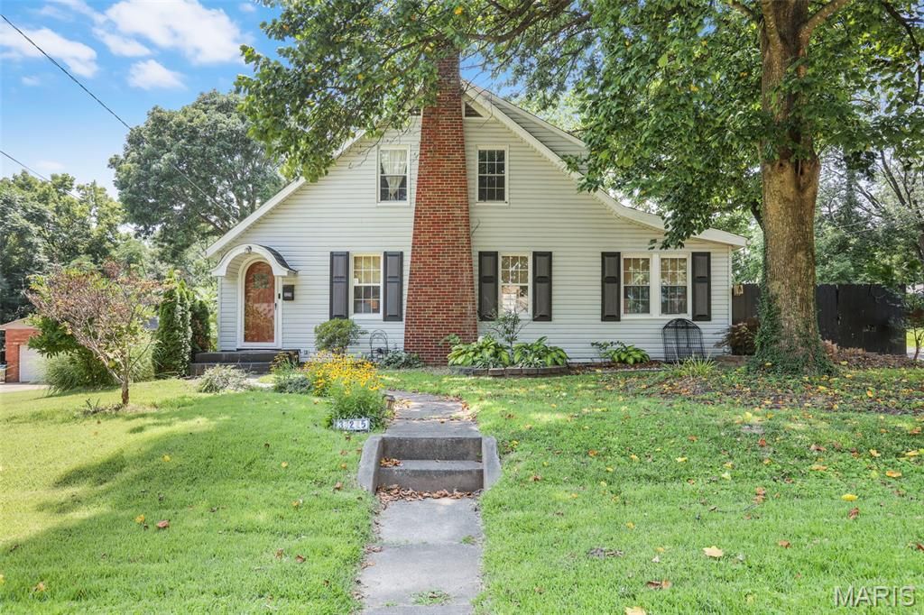 325 Sumner Boulevard, Collinsville, IL 62234