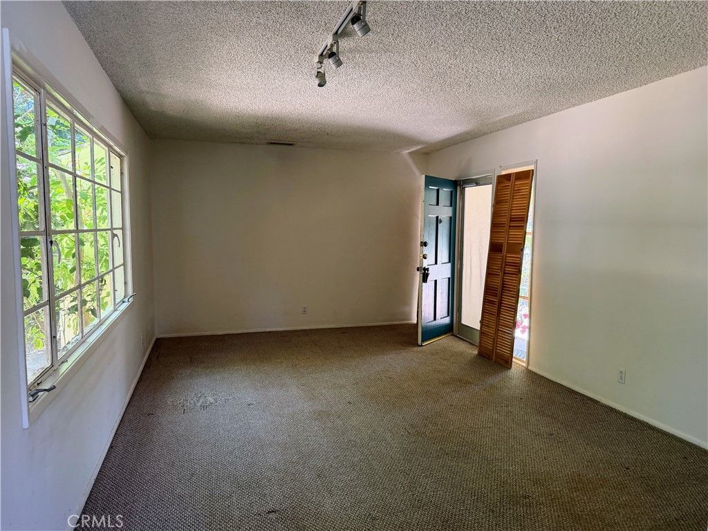 5862 Alonzo, Encino, CA 91316 — photo 4