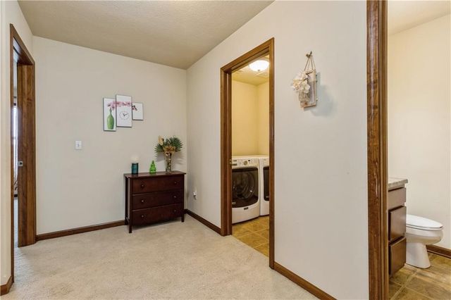 917 35th Street SW, Bondurant, IA 50035