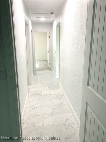 435 Vanguard Avenue NW, Lake Placid, FL 33852
