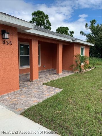 435 Vanguard Avenue NW, Lake Placid, FL 33852