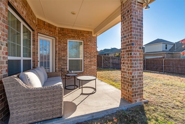 1848 River Run Drive, Desoto, TX 75115