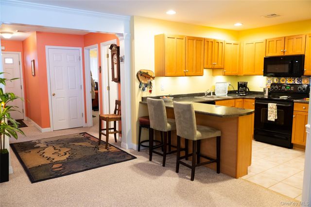 791 Gregory Court, Highland, NY 12528